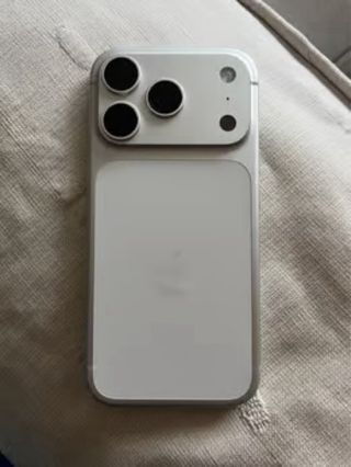 iPhone 17 Pro 100% Batería