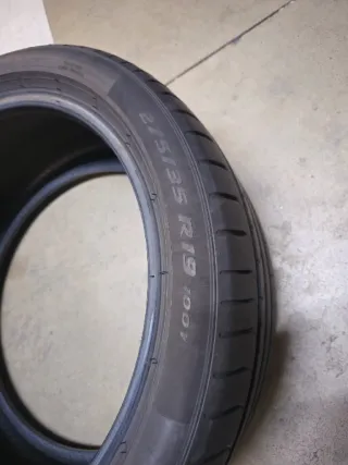 Neumático PIRELLI PZERO (PZ4) 275/35 R19 100Y MO