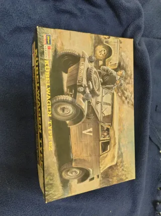 Maqueta Kübelwagen Type 82 Tamiya