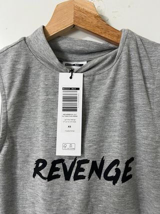 Sudadera Kenzo multicolor y blanca chaqueta tommy