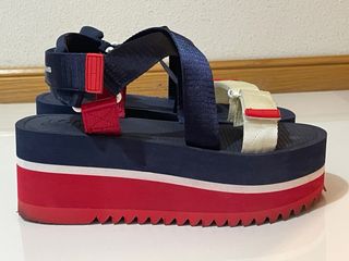 Sandalias Tommy Hilfiger Plataforma