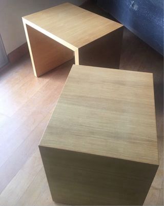 Juego de mesas auxiliares de madera