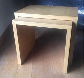 Juego de mesas auxiliares de madera