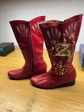 Botas Zingaras Moros y Cristianos Rojas