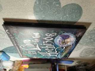 El libro de los hechizos