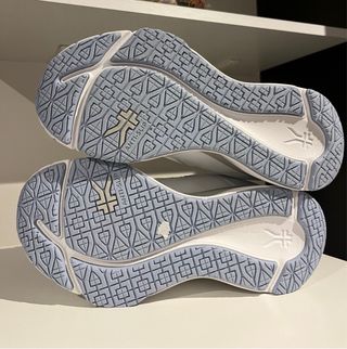 Kuru Kinetic 2 Zapatillas Blancas Nuevas