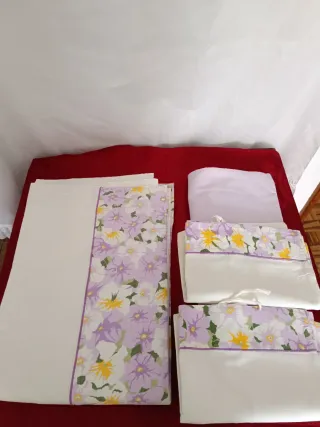 Conjunto de 2 lençóis de Cama de casal Flores Lilá