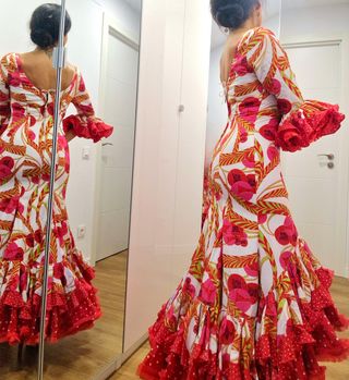 Traje de flamenca estampado con volantes XS-S