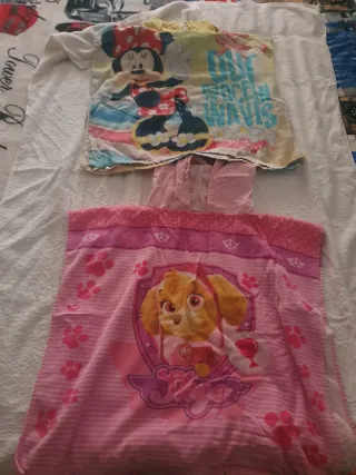 Toalla infantil Minnie Mouse playa piscina