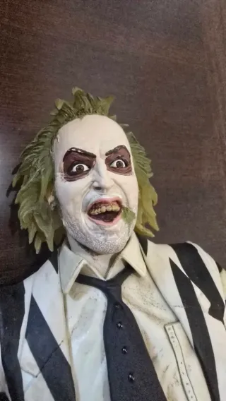 Figura Beetlejuice 46 cm Coleccionable