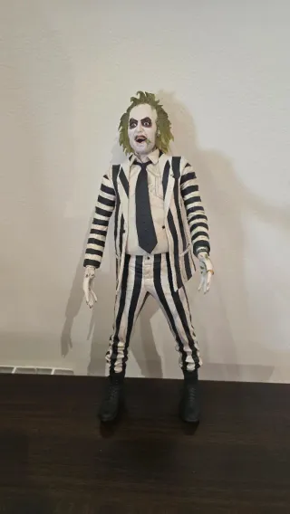 Figura Beetlejuice 46 cm Coleccionable