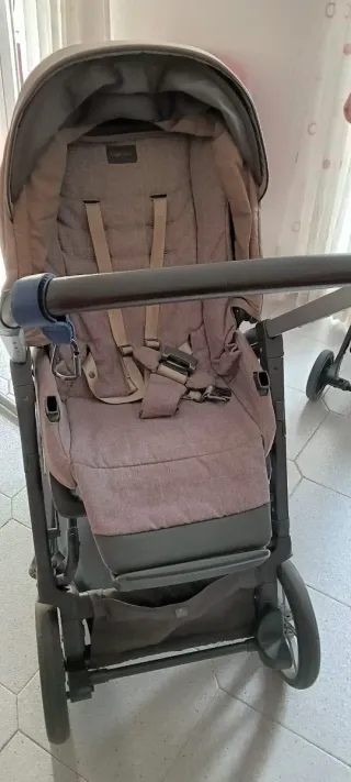 Carro de bebé completo