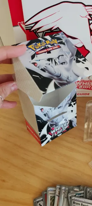 Pokémon TCG: White & Black - Caja Coleccionista