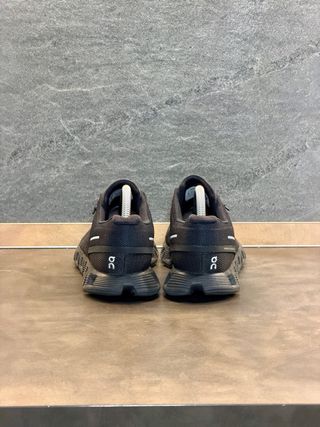On Cloud Scarpe Donna Taglia 38.5 Nere