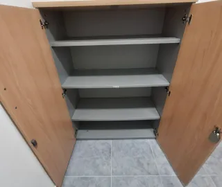 Armario de oficina madera y metal