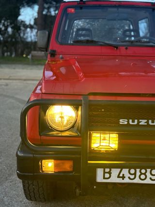 Suzuki Samurai 1990