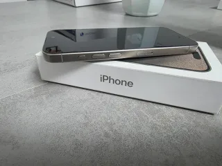 iPhone 15 Pro 256GB Gris