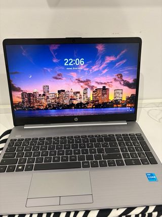 Ordenador Hp 250 G8