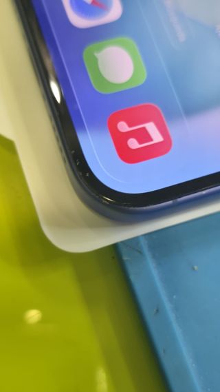 Despiece ORIGINAL iPhone 16