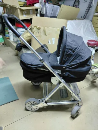 Carrito y silleta para bebé