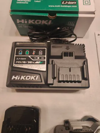 Kit Cargador y 2 Baterías Hikoki 18V/36V