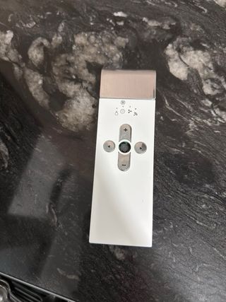 Campana techo Whirlpool 6th Sense con mando