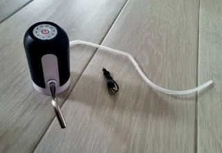 Dispensador de agua eléctrico USB para garrafas