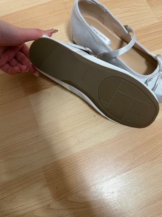 Bailarinas plateadas perladas con lazo