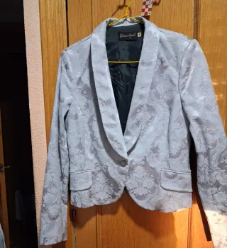 Blanco Blazer Plateado Brocado Talla L