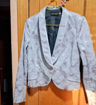 Blanco Blazer Plateado Brocado Talla L