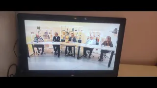 2 Televisores 24 TD System y 32 TCL