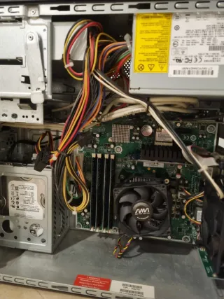 Torre PC HP Pavilion i7 8GB RAM GeForce 210