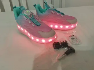 Zapatillas con ruedas y luces LED niña talla 37