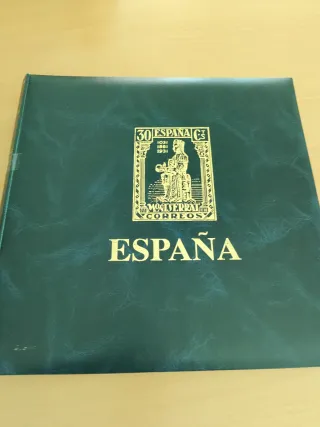Álbum de sellos España Correos