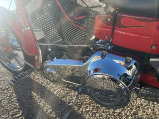 Harley Davidson CVO Dyna Roja y Negra