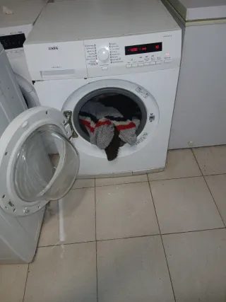 Lavadora AEG 8kg