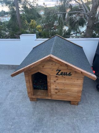 Caseta madera para perro grande