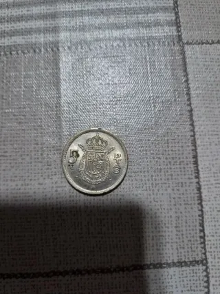 Lote 16 monedas de varios valores y años