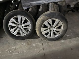 Llantas Peugeot con Neumáticos r17