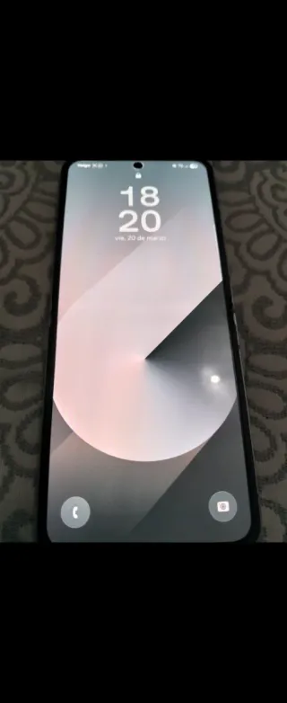 Samsung Galaxy Z Flip 6