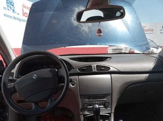 Faro derecho renault 20294007 8200002466 laguna ii