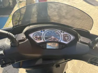 YAMAHA X-MAX 125- 2007