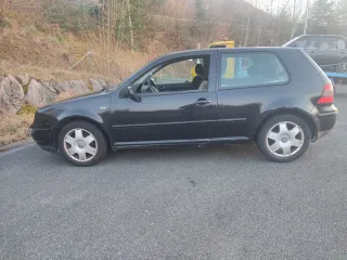 Volkswagen Golf 2002