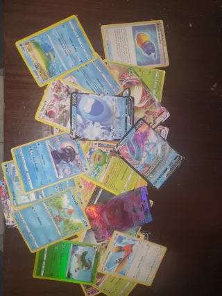 POKEMON 63 Cartas Pokémon