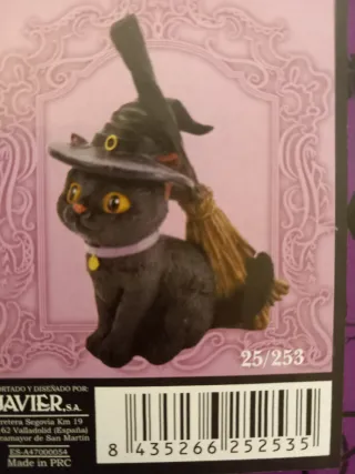 Figura Gato Brujo con Escoba