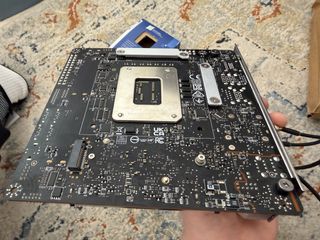 Placa Base MSI Z790I Edge WiFi + CPU i7-14700K