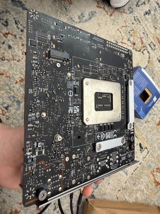 Placa Base MSI Z790I Edge WiFi + CPU i7-14700K