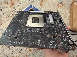 Placa Base MSI Z790I Edge WiFi + CPU i7-14700K