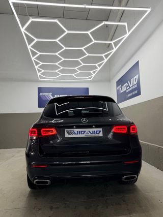 Mercedes-Benz GLC SUV 2021