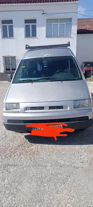 Peugeot Expert Plata
